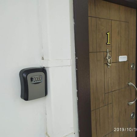 New!90Sqm10Minairport2Bedrooms Салоники Экстерьер фото